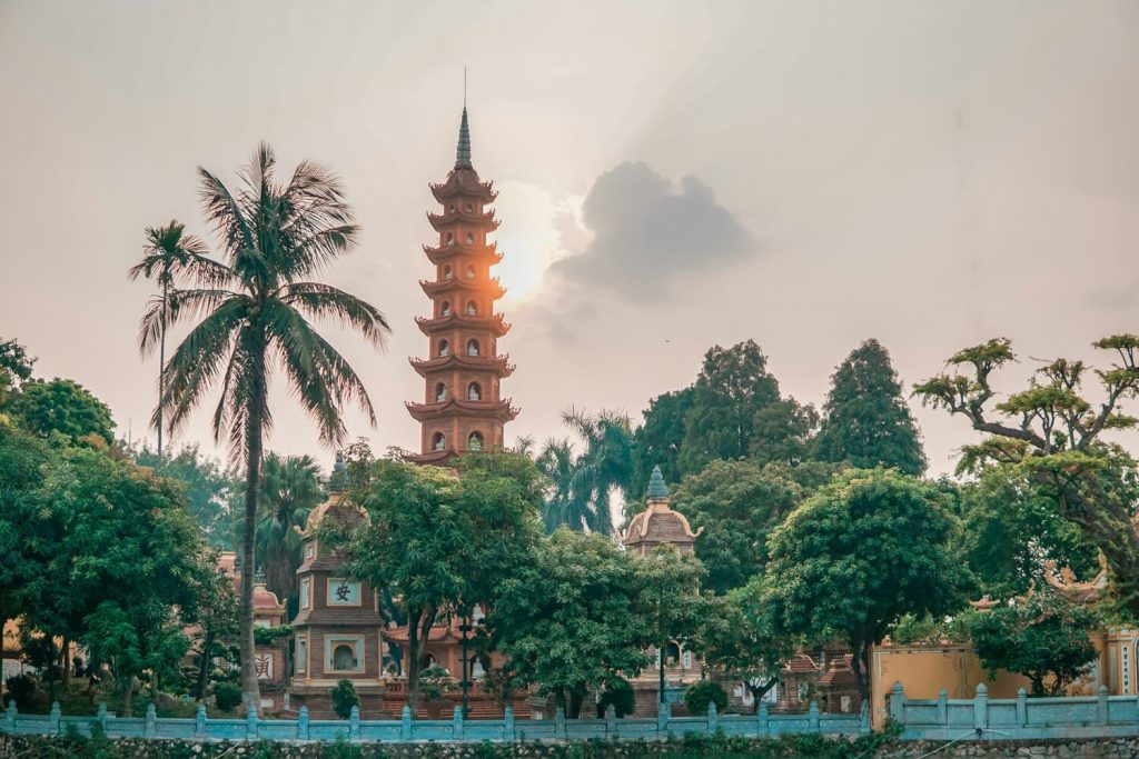 Tran Quoc Pagoda Hanoi