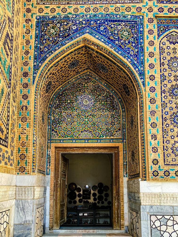 Detalj ulaza u medresu Samarkand